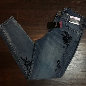 Floral Flocked Jeggings